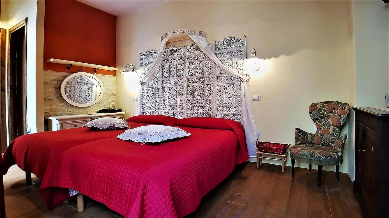 Casa Vacanza La Posadina Baunei Eksteriør billede